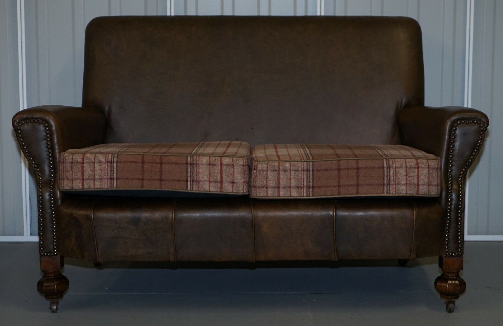 Edwardian Walnut Brown Leather Three Piece Sofa, Armchairs Suite Tartan Cushions photo Furniture
