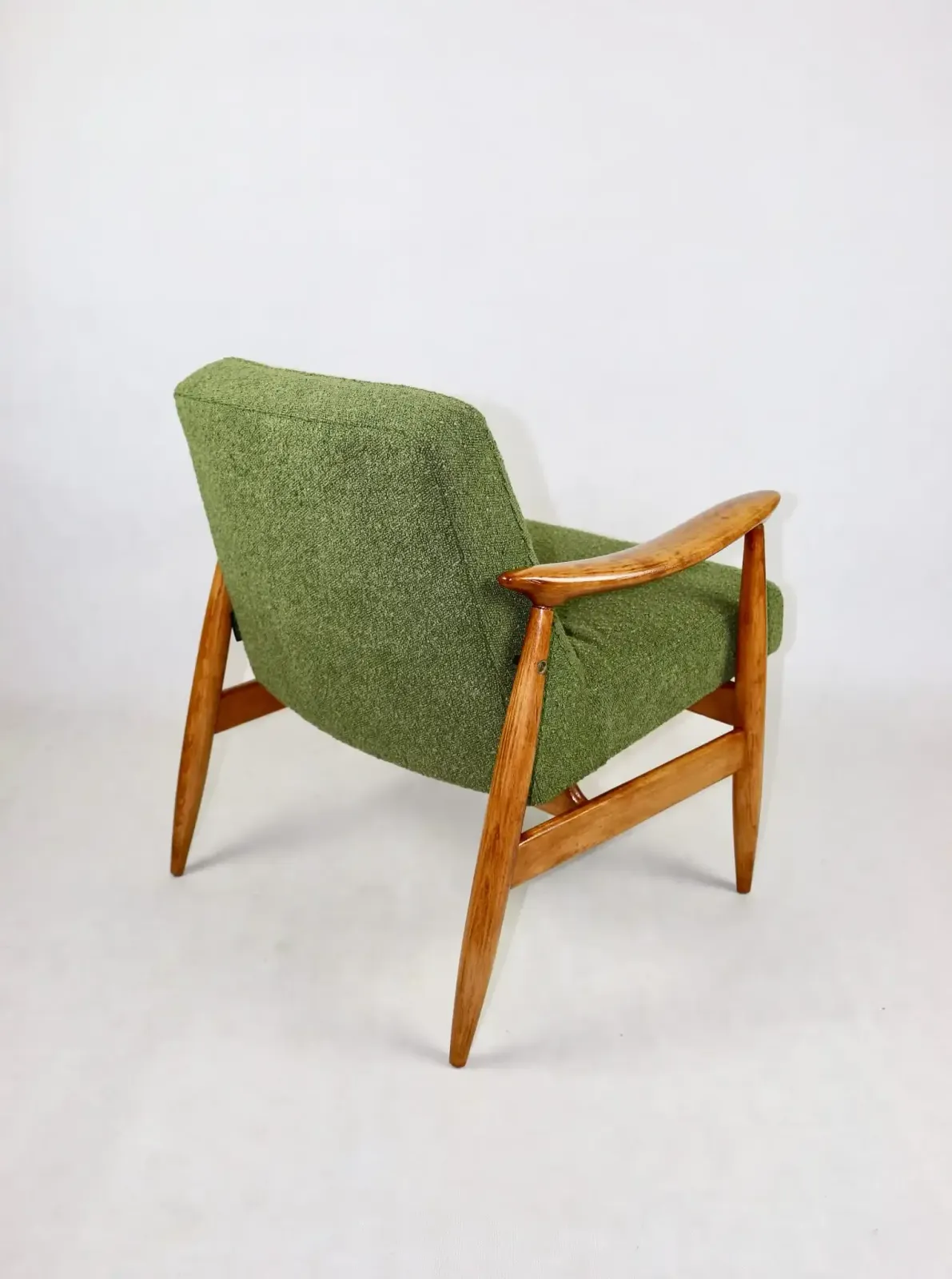 photo furniture Vintage Gfm 300 202 Armchair Designed By J.Kedziorek Loft 1970s, Green Boucle   2 Pieces Available