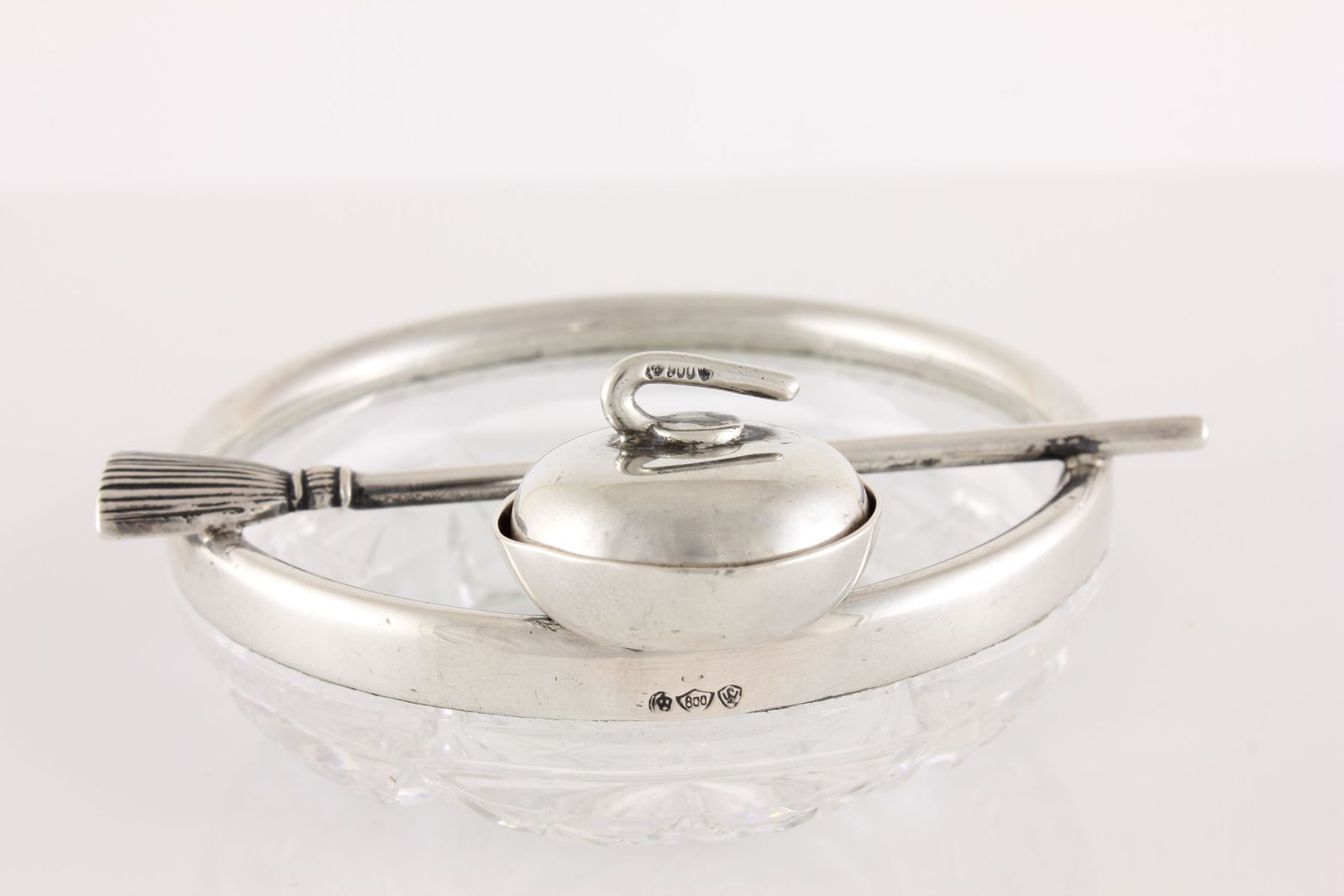 photo vinterior Antique Curling Stone & Brush Pin Dish. German 800 Silver & Cut Glass.