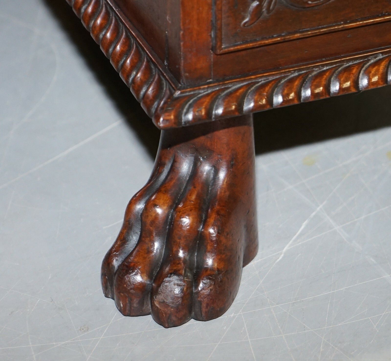 Sublime Hand Carved From Top To Bottom Antique Victorian 1850 Knee Hole Desk photo buy