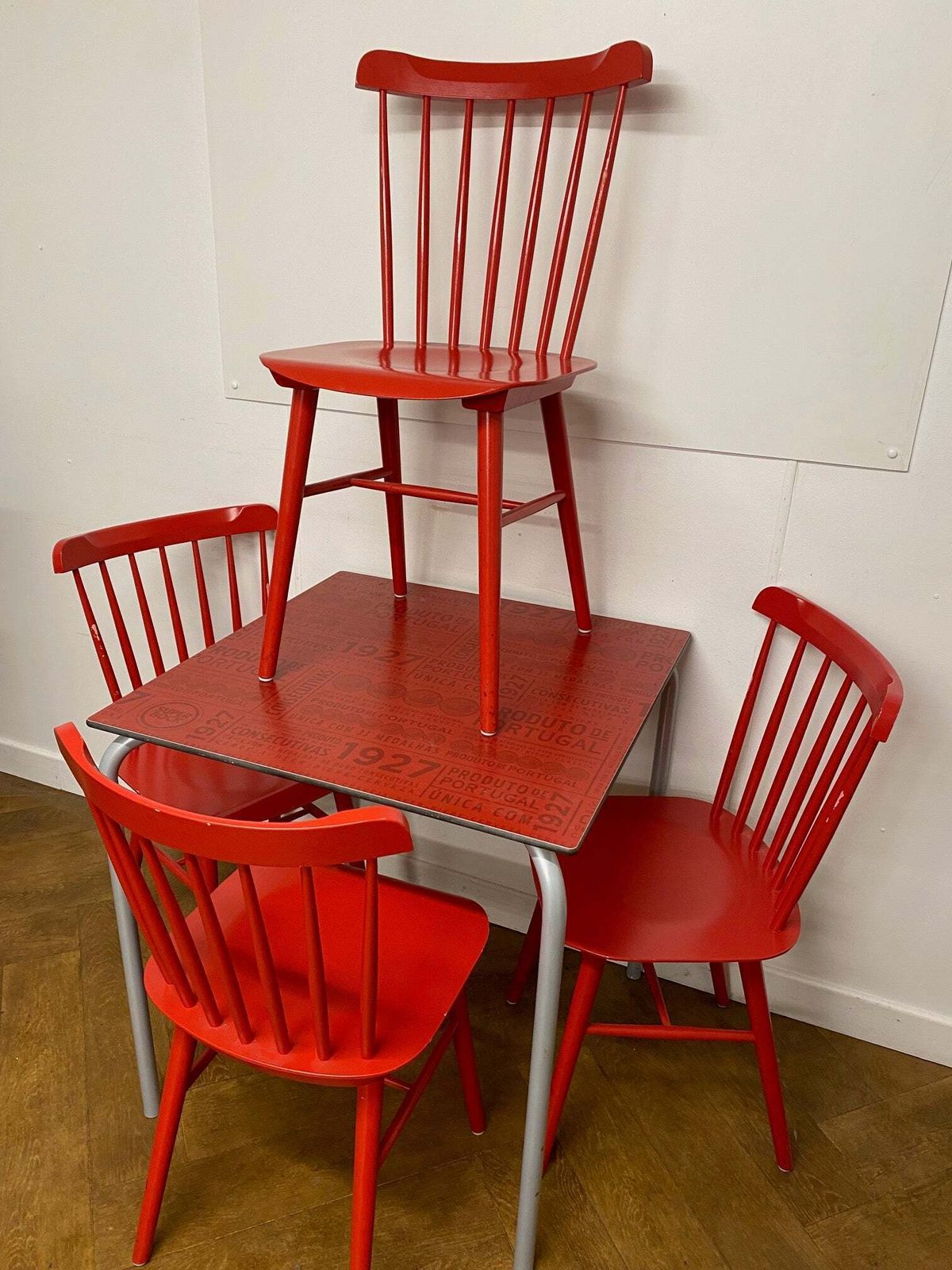 Vintage "Ton" Ironica Wooden Red Chair (Set Of 4) & Red Square Table photo furniture