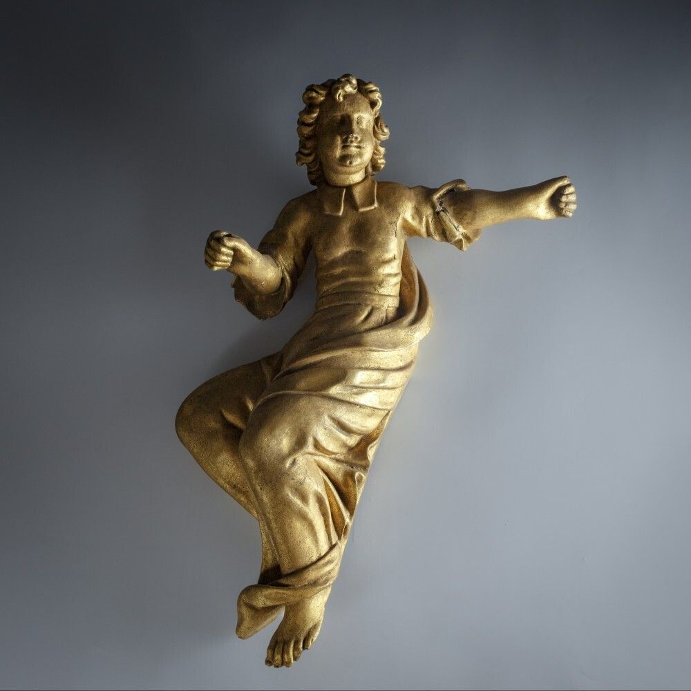 Large Baroque Style Late 18th Or Early 19th Century Carved Giltwood Angel photo vintage