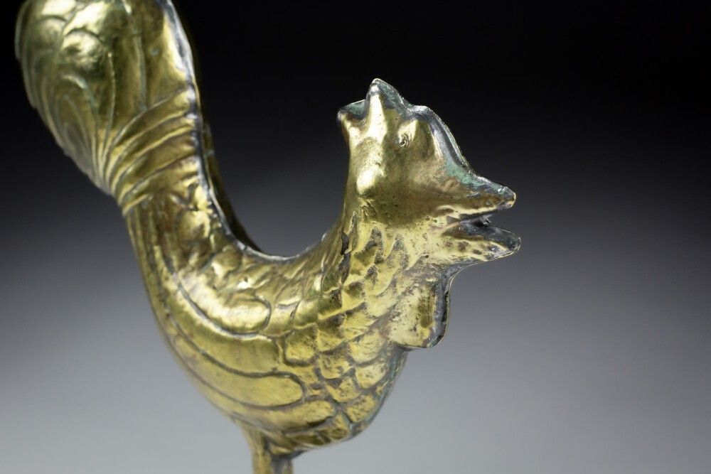 Late 19th Century Diminutive Full Bodied Brass Cockerel Weathervane photo vinterior