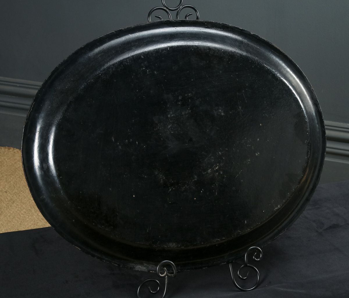 photo buy English Victorian Ebonised Chinoiserie Floral Papier Mâché Drinks Butlers Serving Tray (Circa 1870)