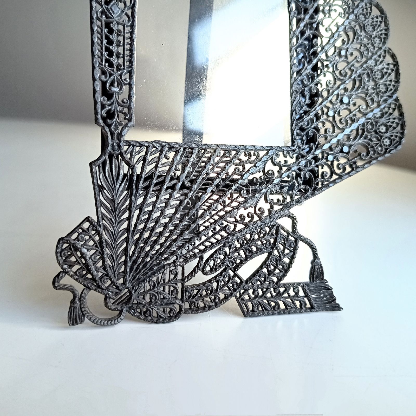 Antique Jugendstil Faux Filigree Curtain Shaped Tabletop Easel Stand Photo Frame Impressed Toleware C 1900 photo buy