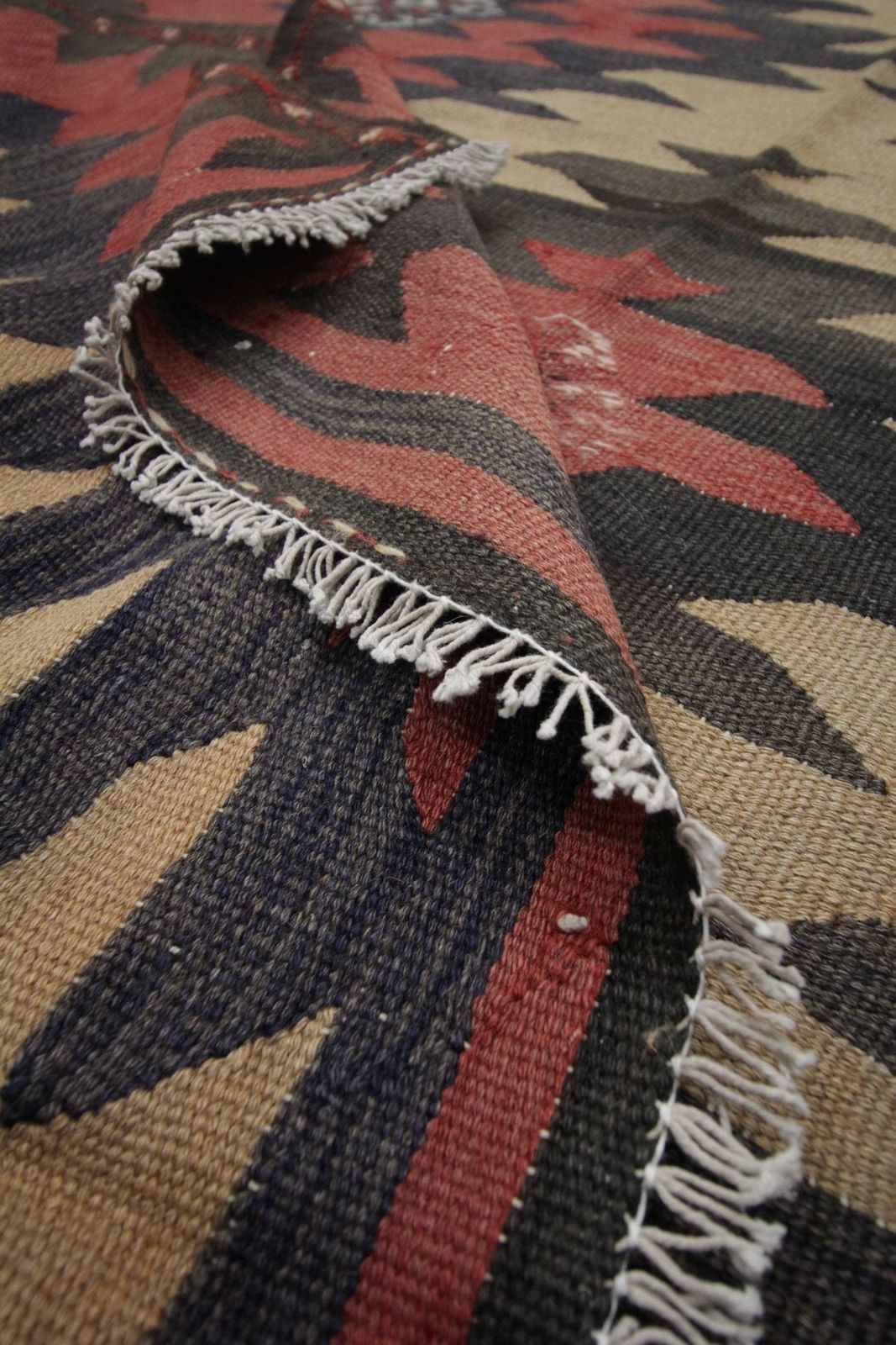 Vintage Kilim Runner: 1960s Blush Pink Wool Rug, Geometric Flatweave Handmade (13'1" X 4'11") photo vinterior