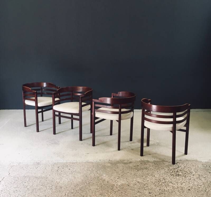 Midcentury Modern Design Curved Dining Chair Set, Italy 1970's photo vinterior