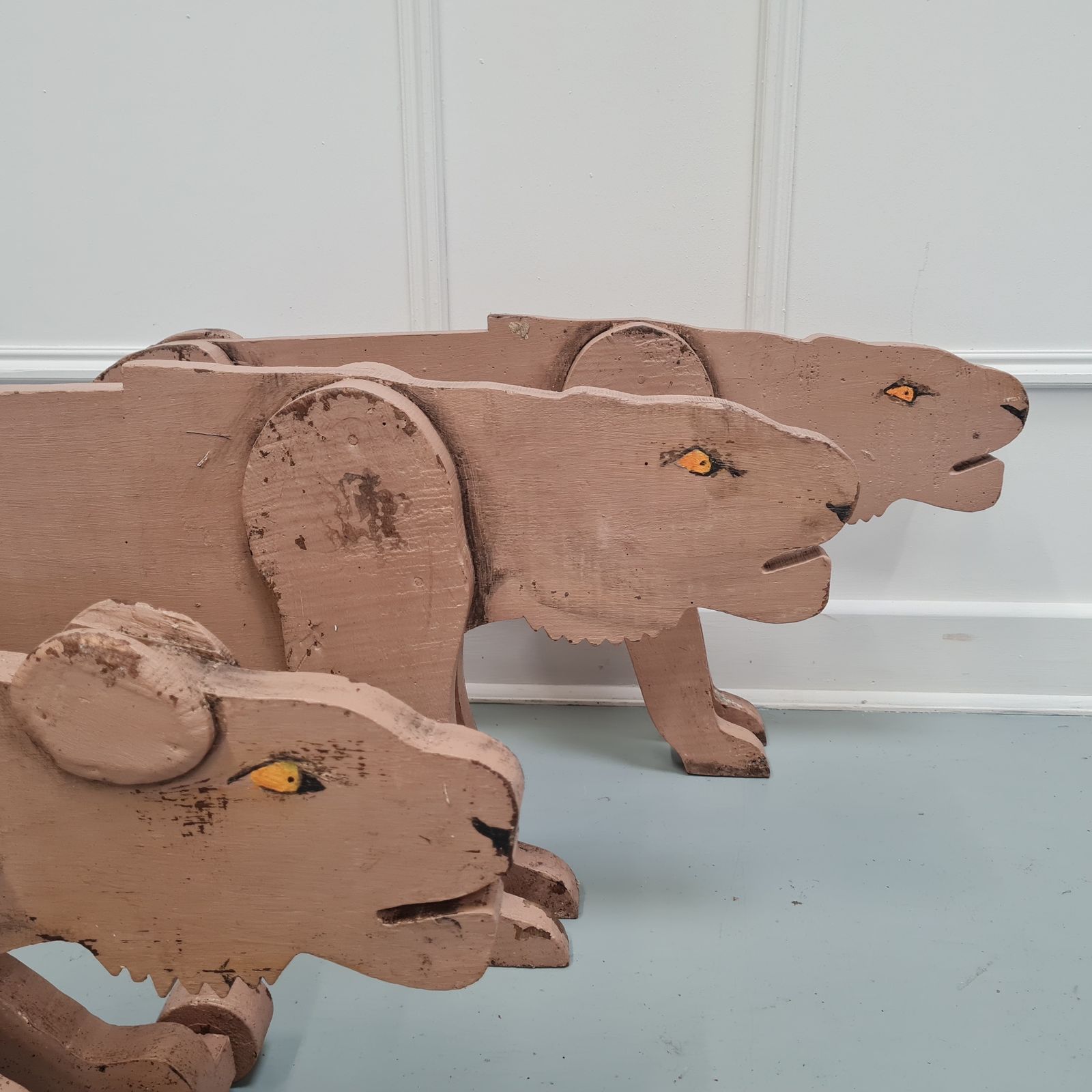 Three Antique Large Toy Lionesses Free Delivery Eng/Wales