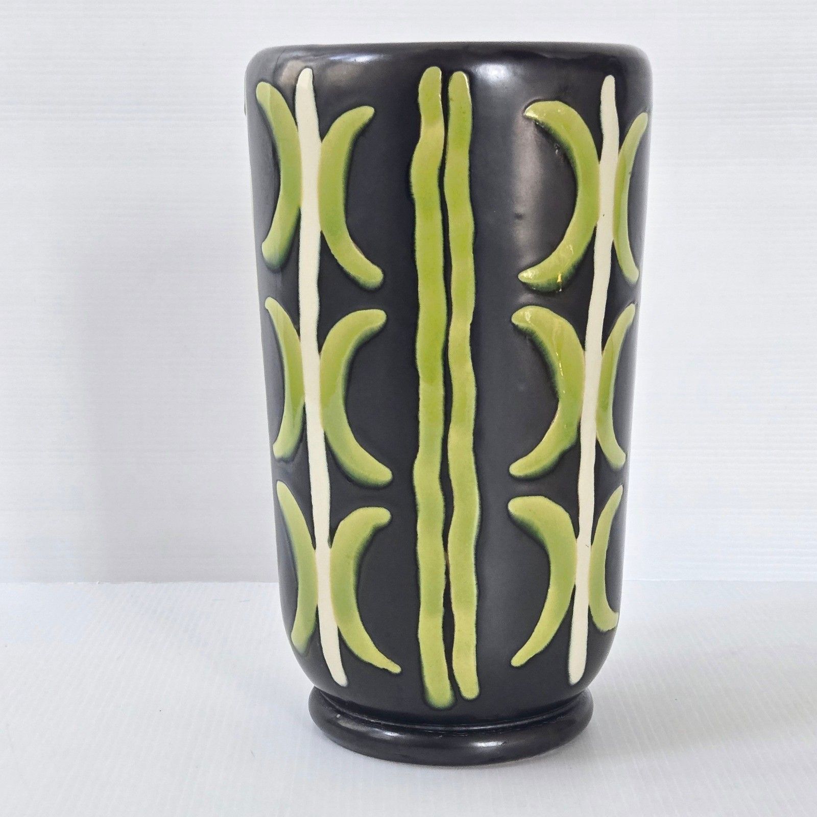 Stunning Vintage 1960s Black & Yellow Irises Ceramic Vase 60s 1960s