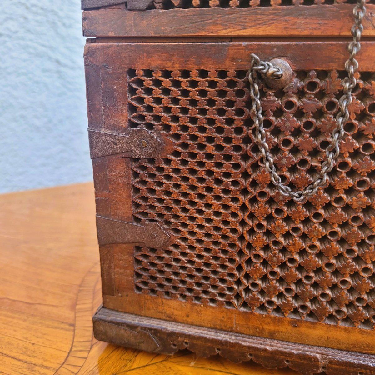 Russian Wooden Box, In The Style Of The Abramtsevo Workshop, 19th Century photo vinterior