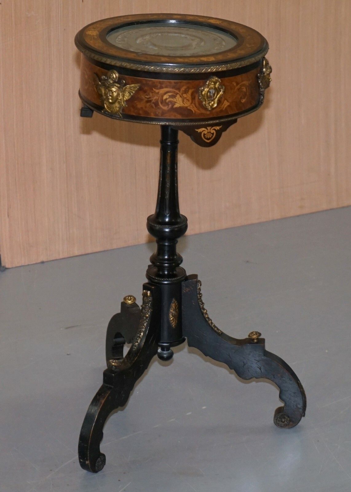 18th Century Louis XVI Bijouterie Vitrine Table Hand Etched Glass Gilt Metal photo furniture