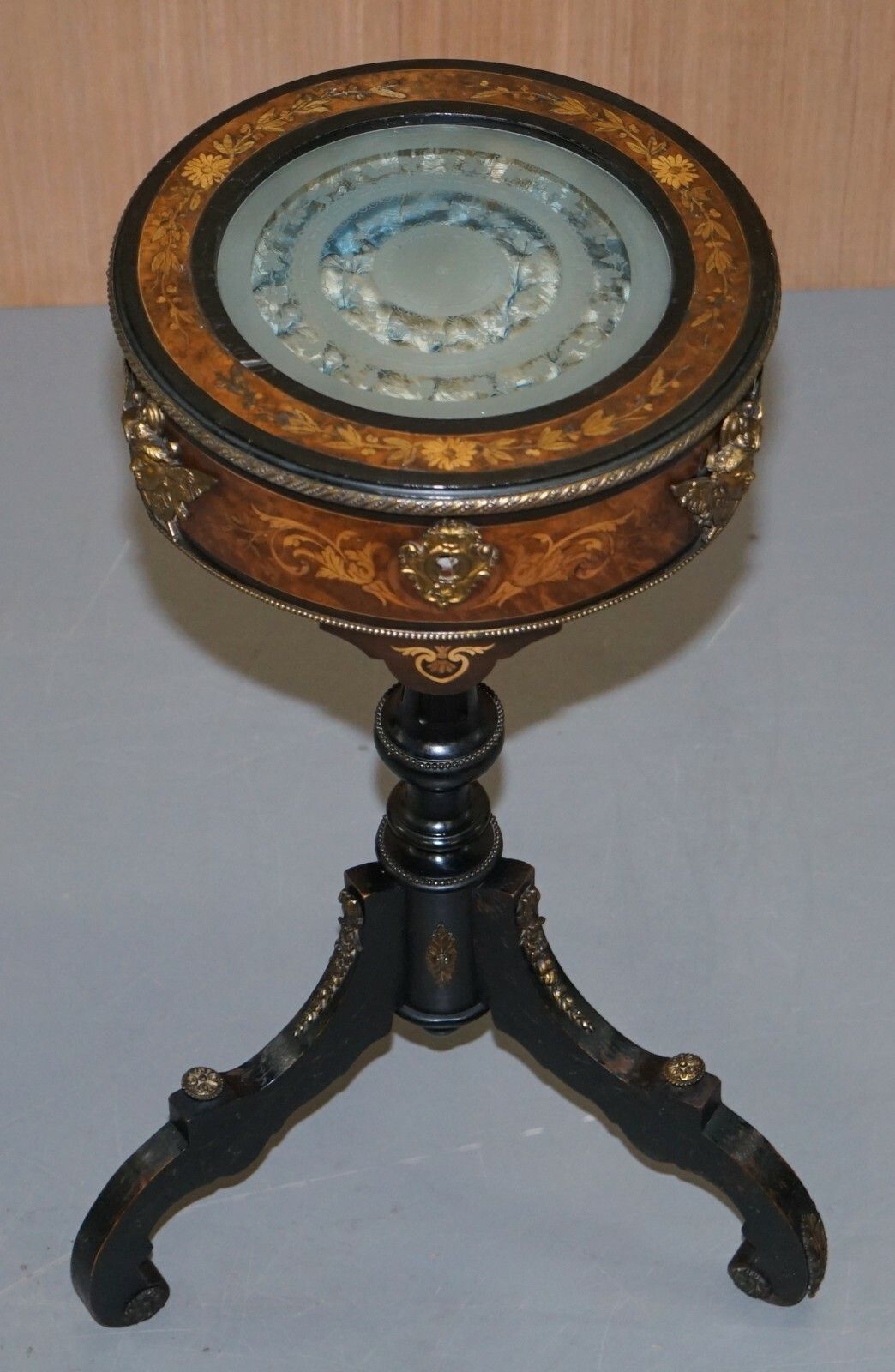 18th Century Louis XVI Bijouterie Vitrine Table Hand Etched Glass Gilt Metal photo for sale