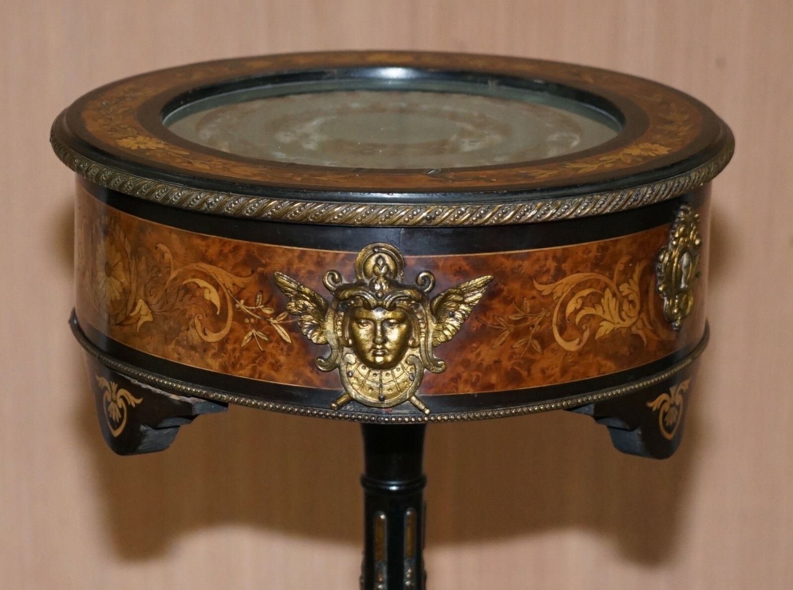 18th Century Louis XVI Bijouterie Vitrine Table Hand Etched Glass Gilt Metal photo vinterior