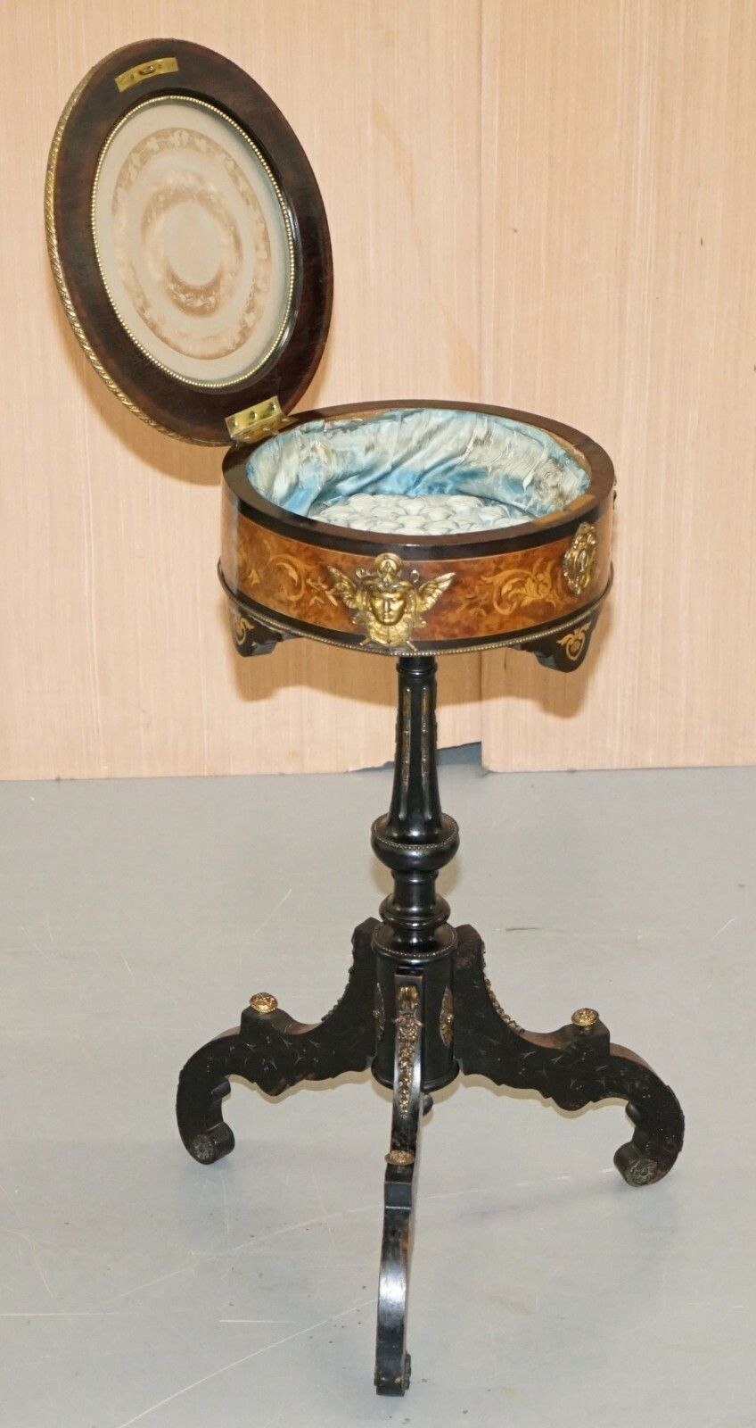 Furniture 18th Century Louis XVI Bijouterie Vitrine Table Hand Etched Glass Gilt Metal photo