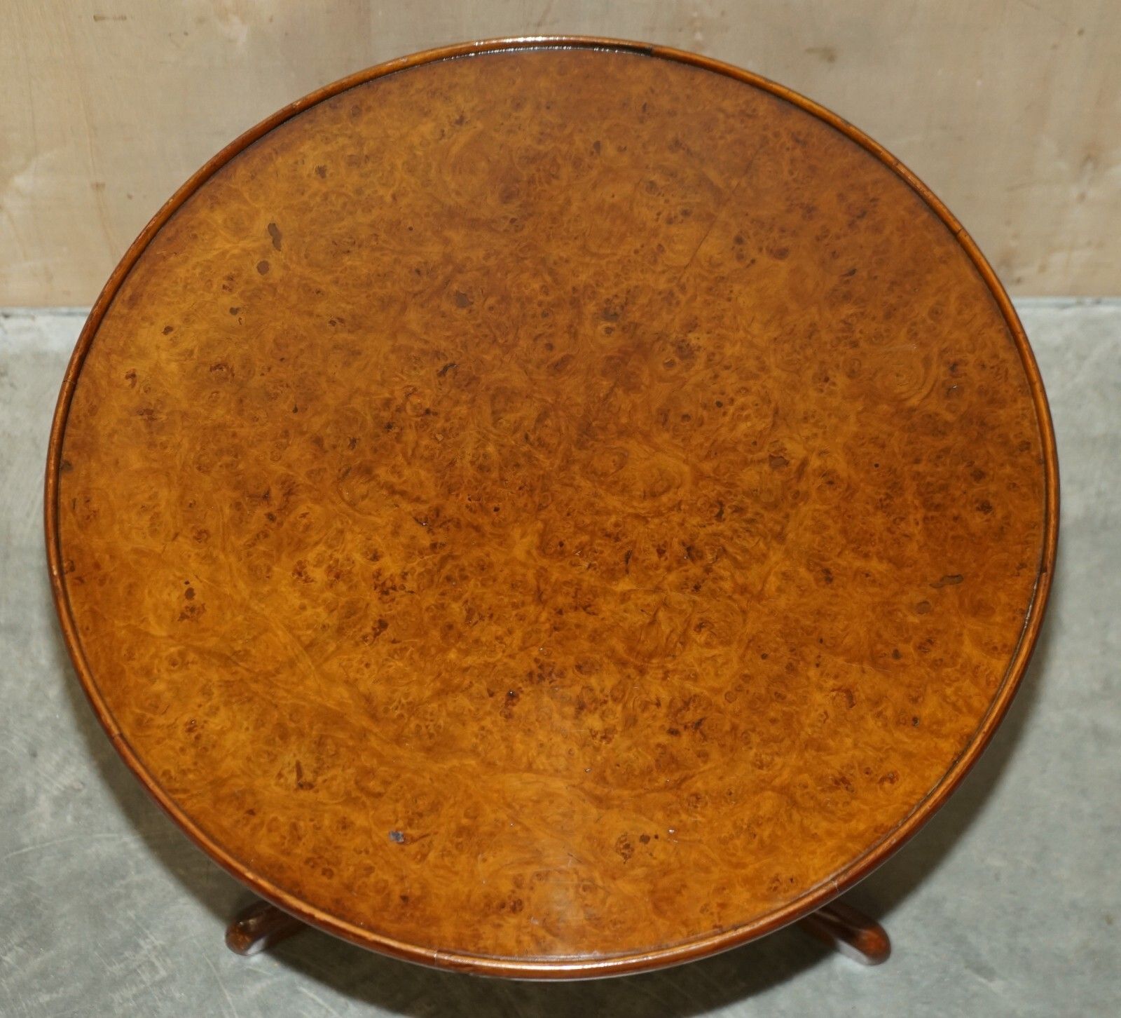 Victorian Hand Carved Pollard Oak Tilt Top Tripod Wine Side End Lamp Table photo vintage