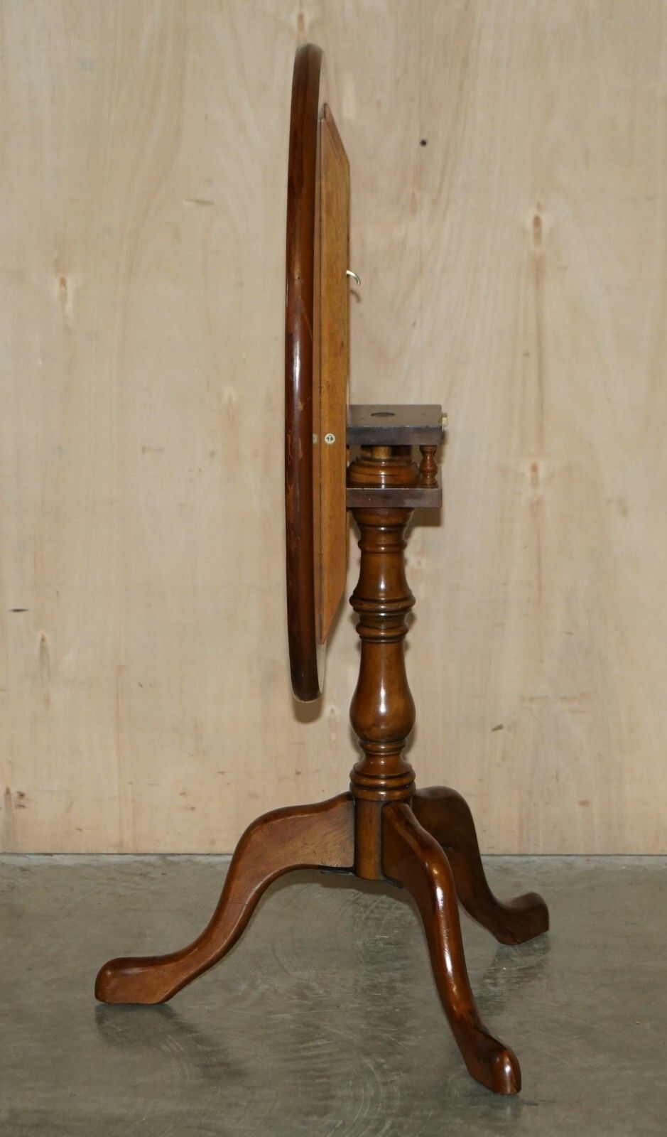 photo buy Victorian Hand Carved Pollard Oak Tilt Top Tripod Wine Side End Lamp Table