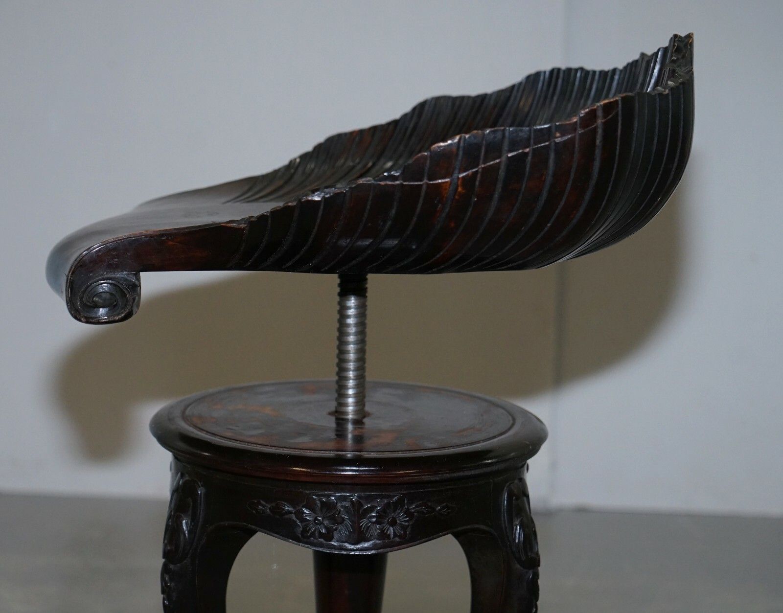 2750.0 Very Rare 19th Century 1880 Italian Venetian Grotto Fantasy Stool Height Adjust photo