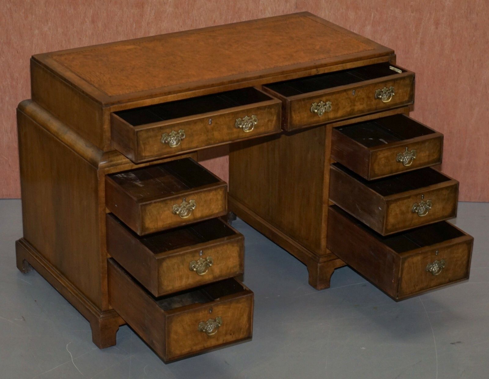 Furniture Late Victorian Burl Walnut Cushion Curve Pedestal Desk Brown Leather Surface photo