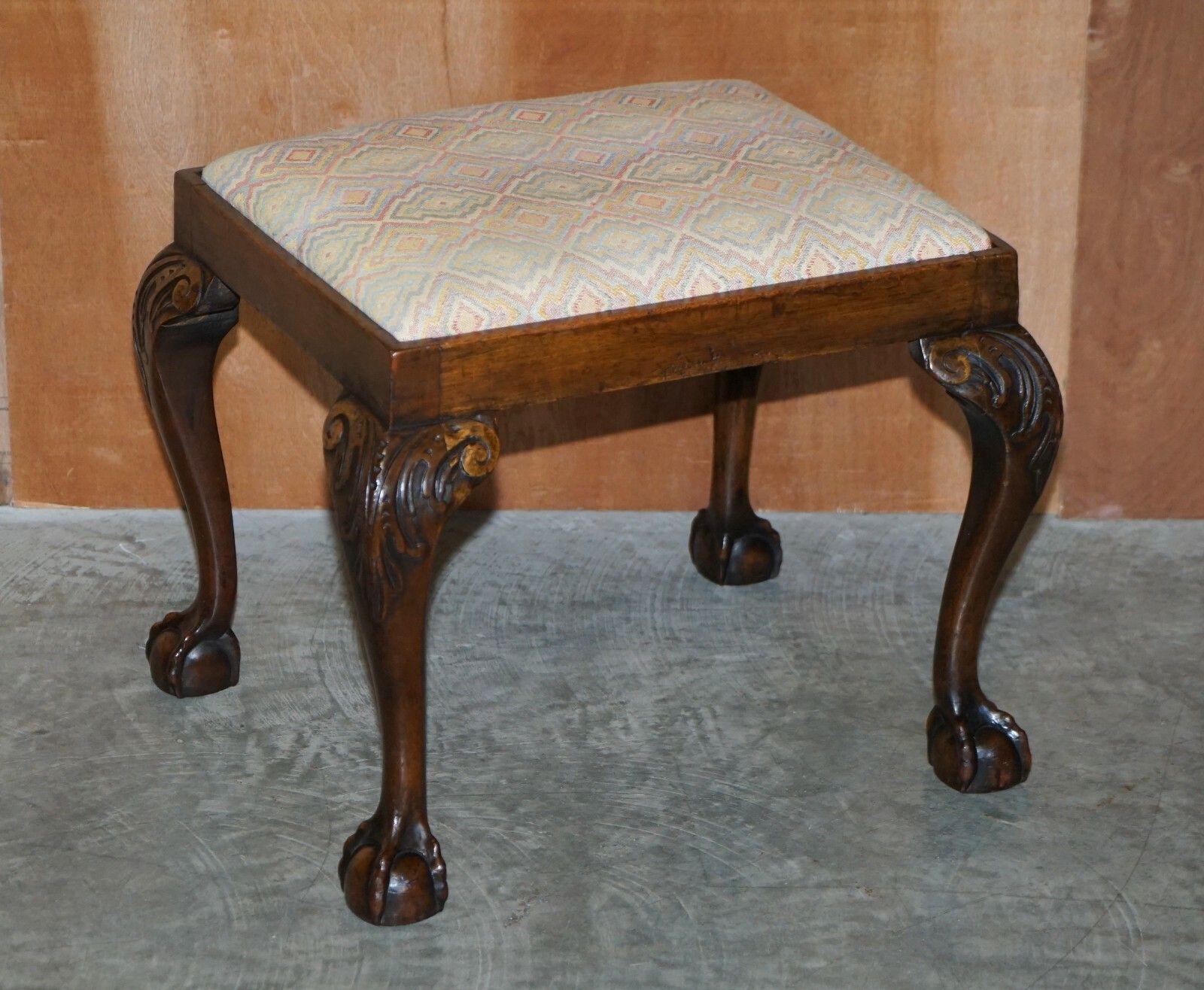 1 Of 2 18th Century Circa 1780 Georgian Claw & Ball Carved Walnut Stools photo furniture