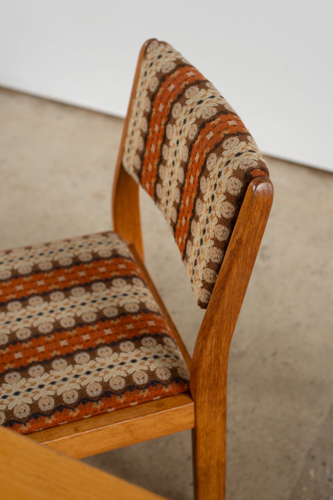 Set Of 4 Pine Chairs With Original Wool Upholstery, C1960 photo vinterior