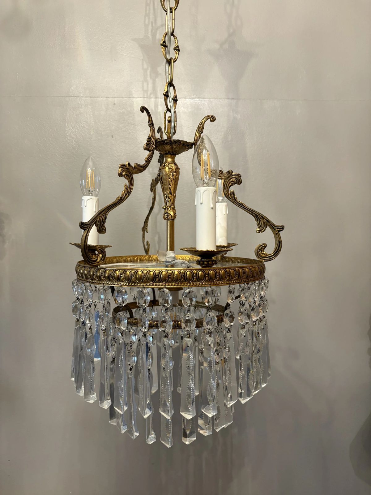 Italian Chandelier In Gilded Bronze With Bohemian Crystals photo for sale