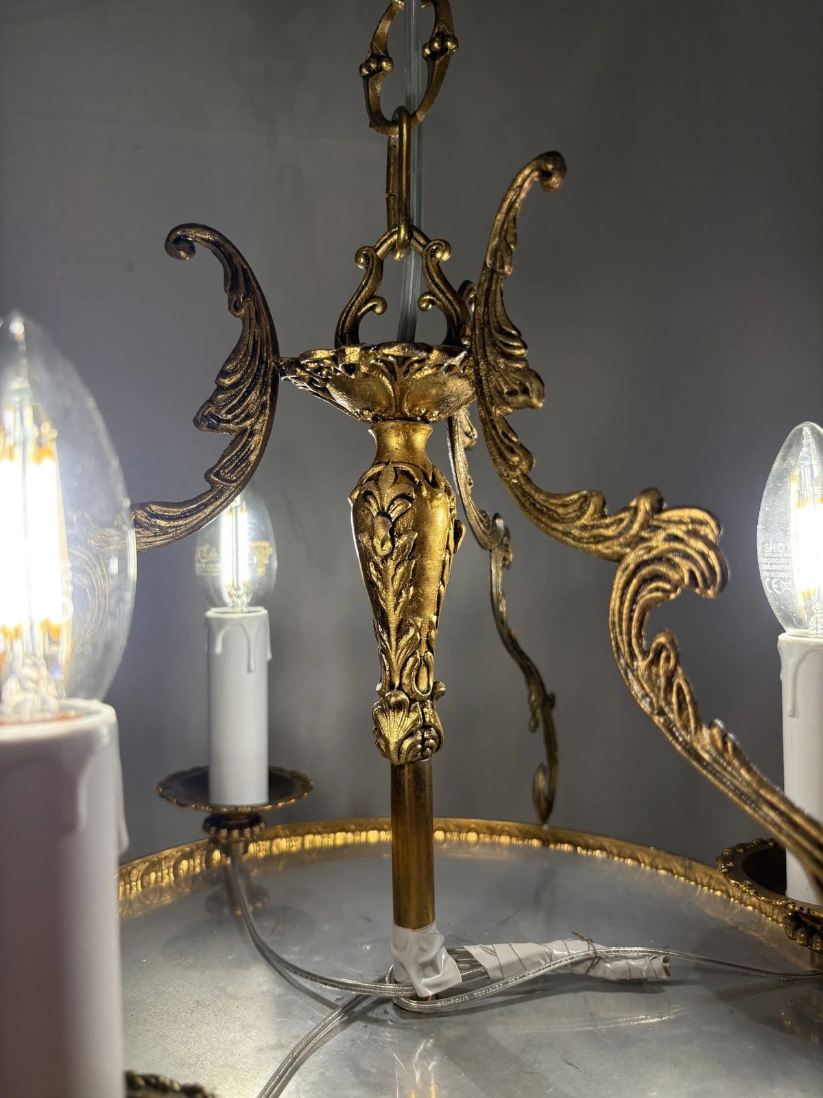 Italian Chandelier In Gilded Bronze With Bohemian Crystals photo vinterior