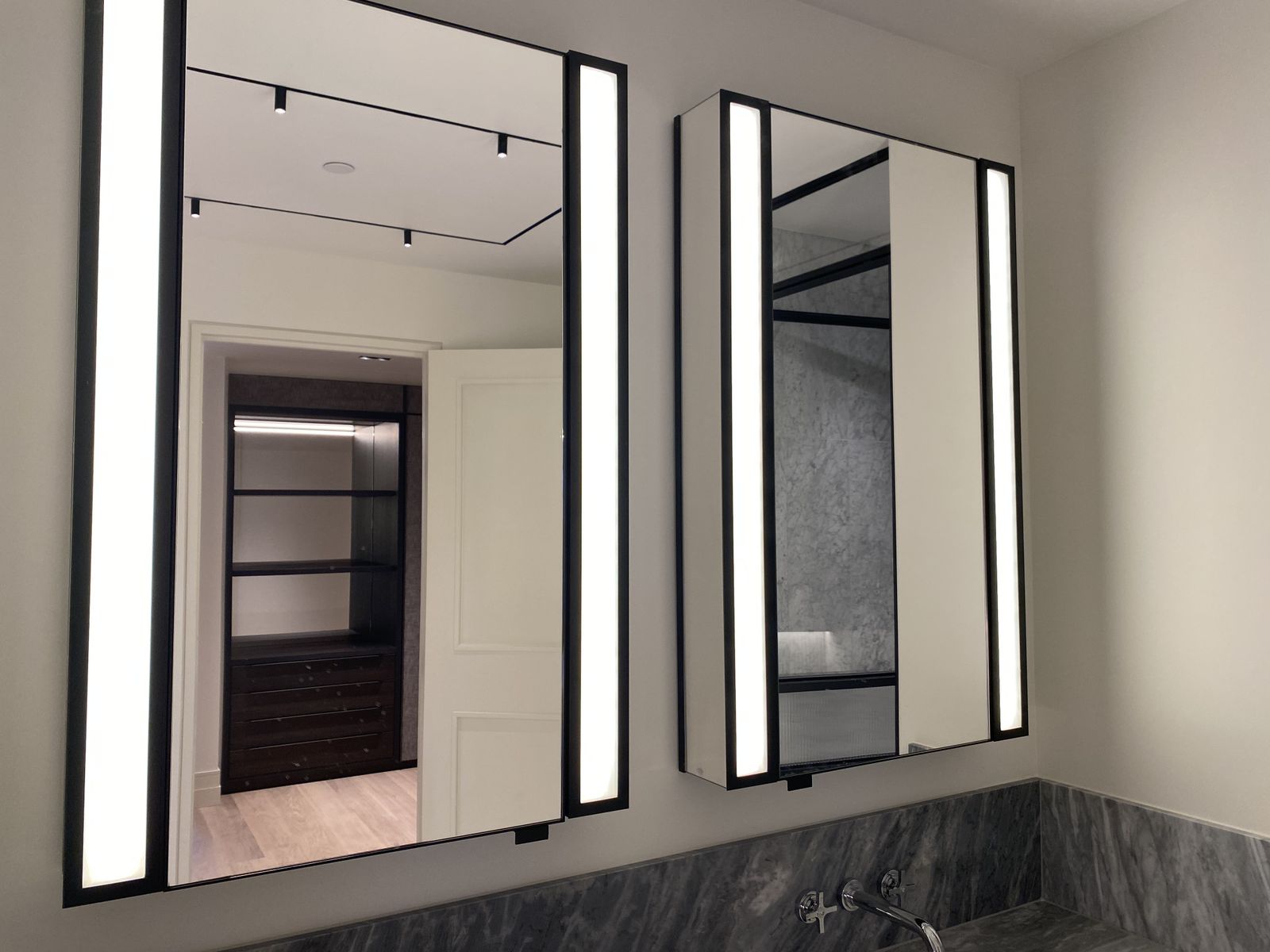 Luxury Bathroom Cabinet With Led Lighting And Dark Bronze Detail photo Furniture