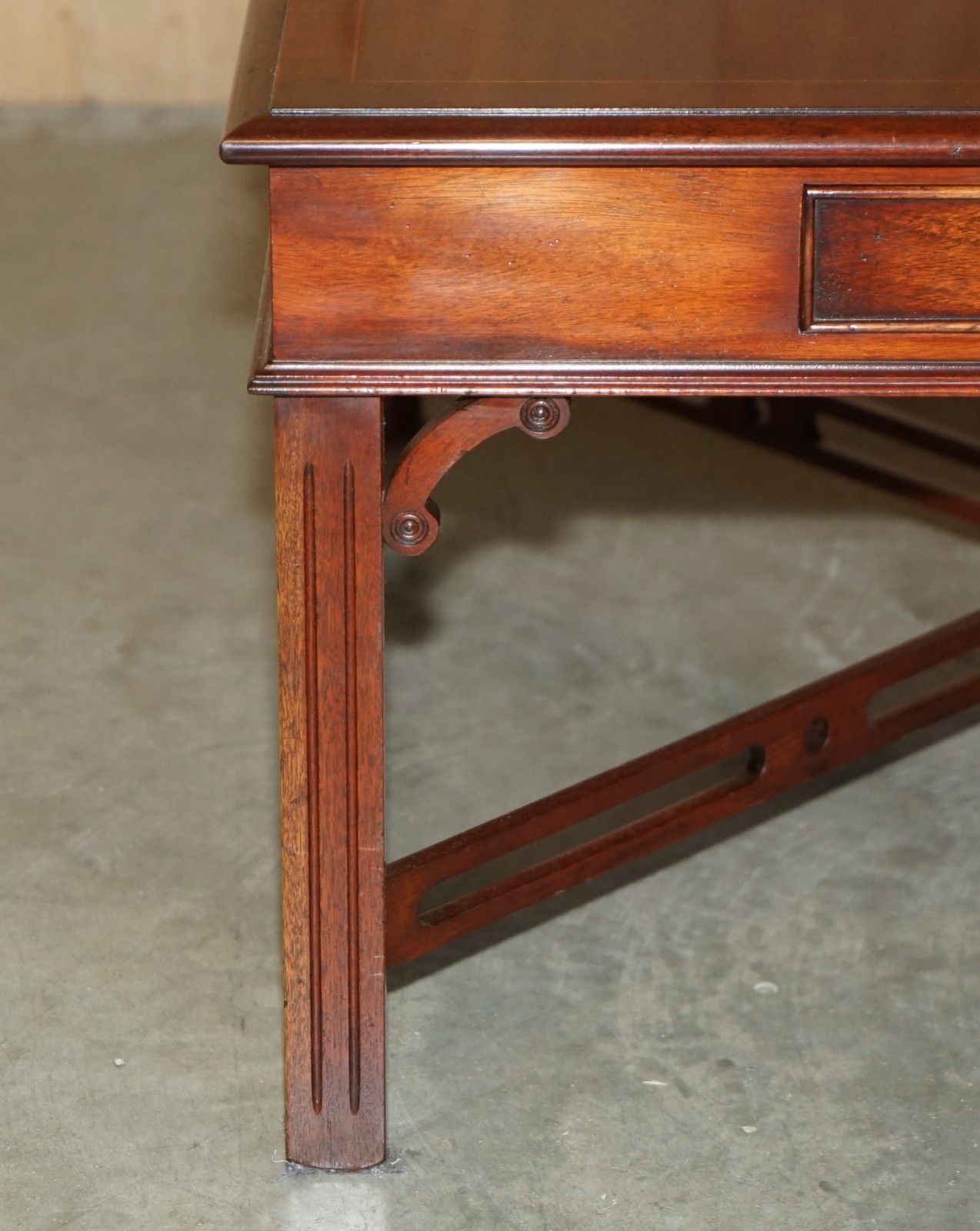 Pair Of Flamed Mahogany Thomas Chippendale Style Huge Side End Or Coffee Tables photo vinterior