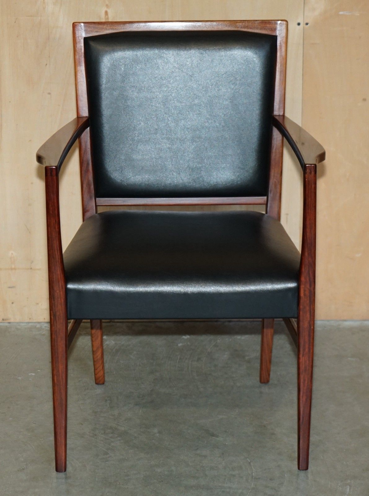 Eight Stunning Mid Century Modern 1970's Gordon Russell Rosewood Dining Chairs photo Furniture