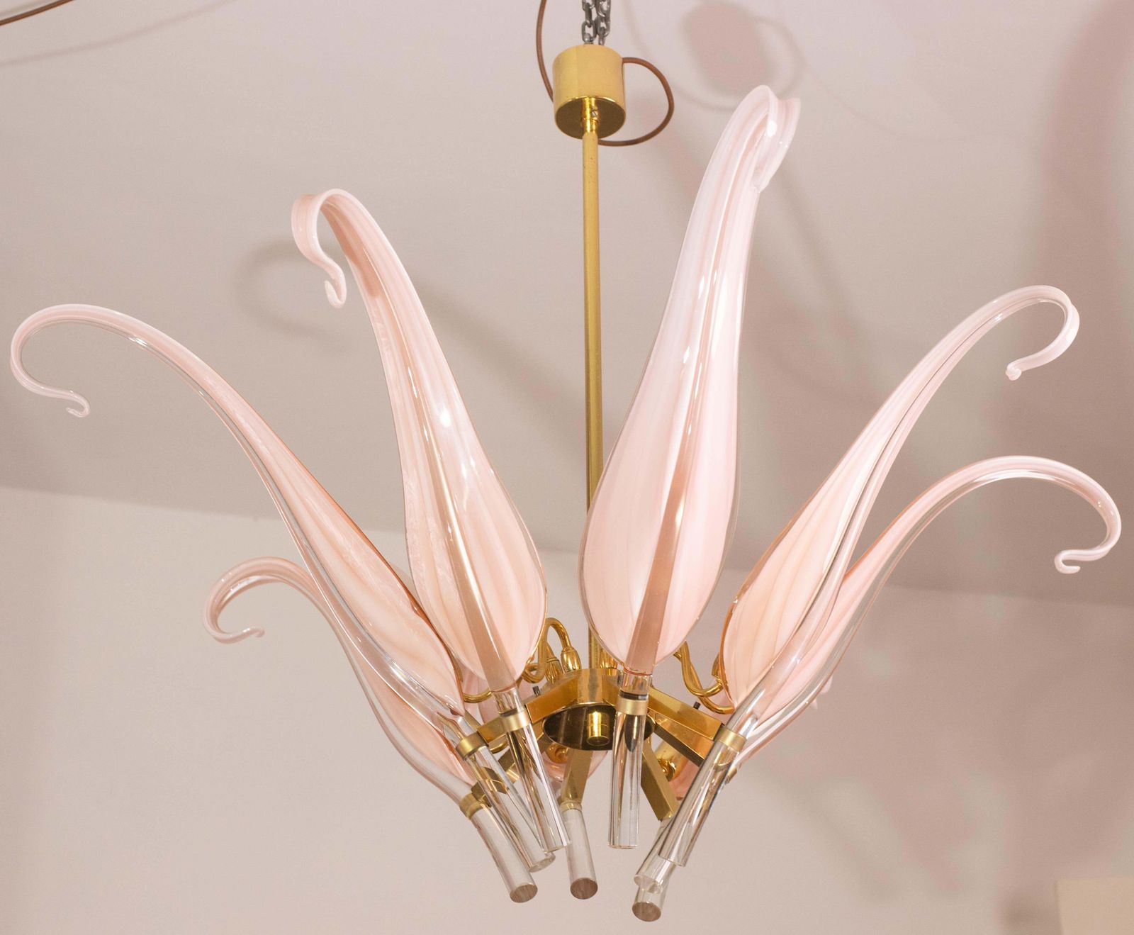 Extraordinary Pink Murano Glass Leaves Chandelier Large Size By Franco Luce photo furniture