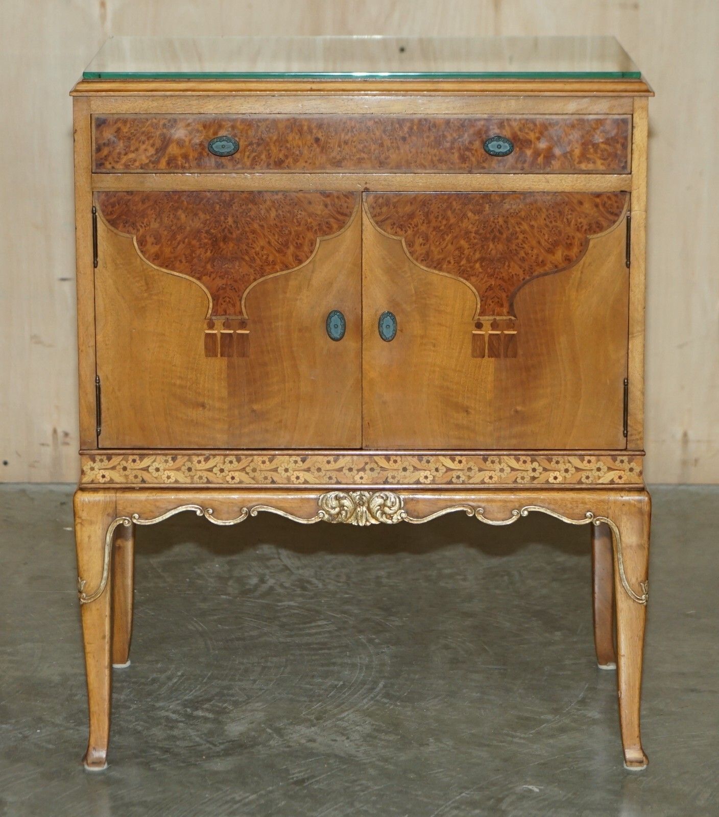 Finest Quality Waring & Gillow Burr Walnut Bedside Table Drawers Part Of A Suite photo for sale