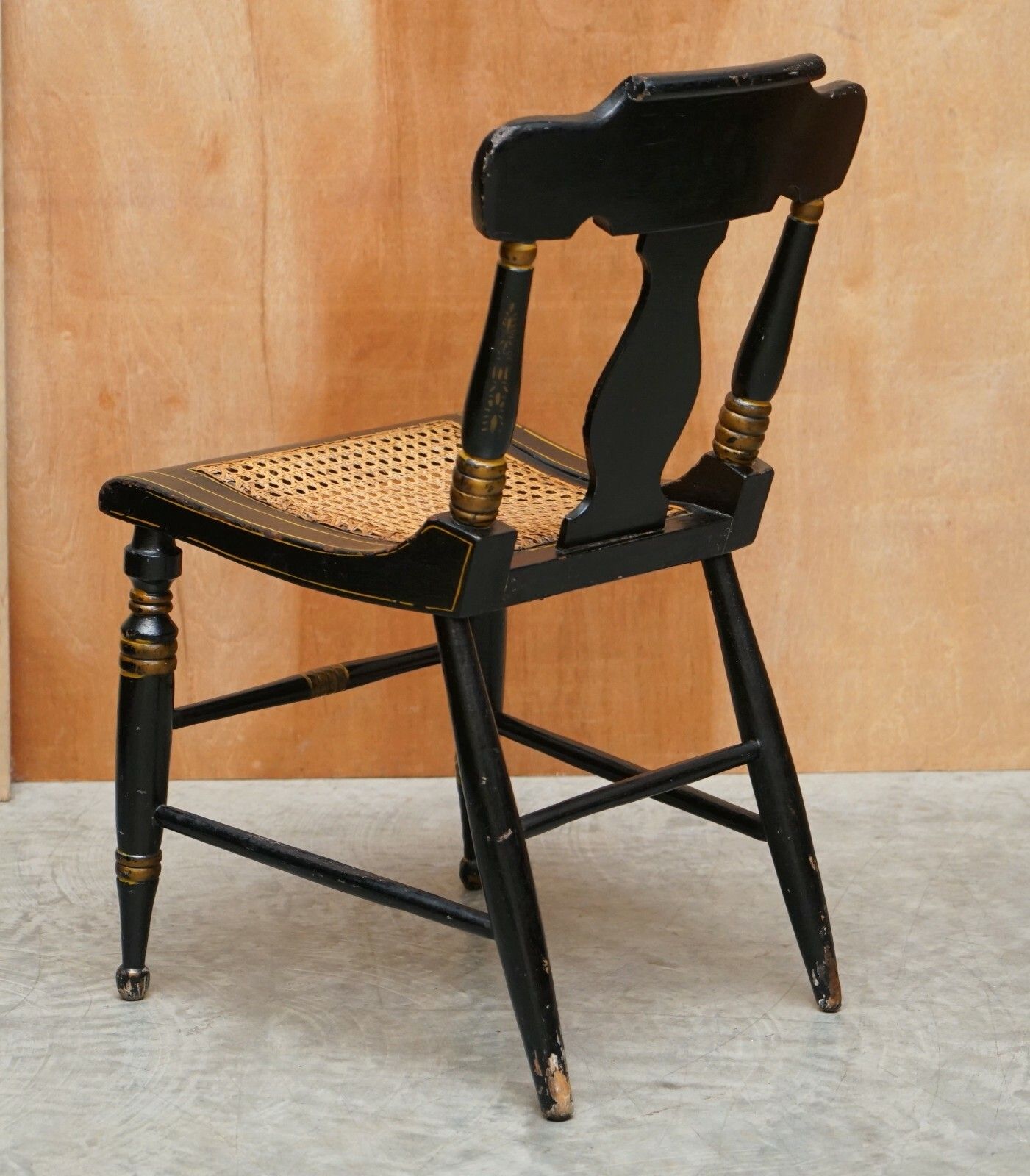 Important Circa 1825 Georgian Baltimore Ebonised Painted Gilt Bergere Side Chair photo vintage
