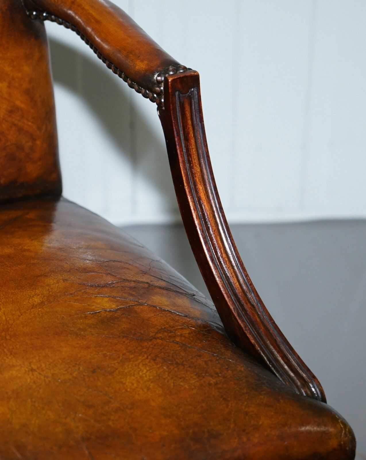 Lovely Early 19th Century Restored Gainsborough Carver Armchair In Brown Leather photo vintage
