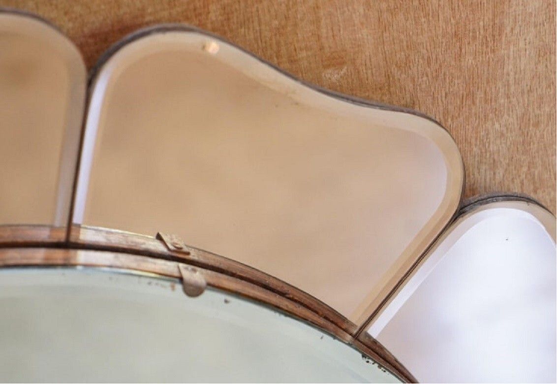 Large Sublime 1930's Art Deco Peach Glass Bevelled Venetian Round Petal Mirror photo vintage