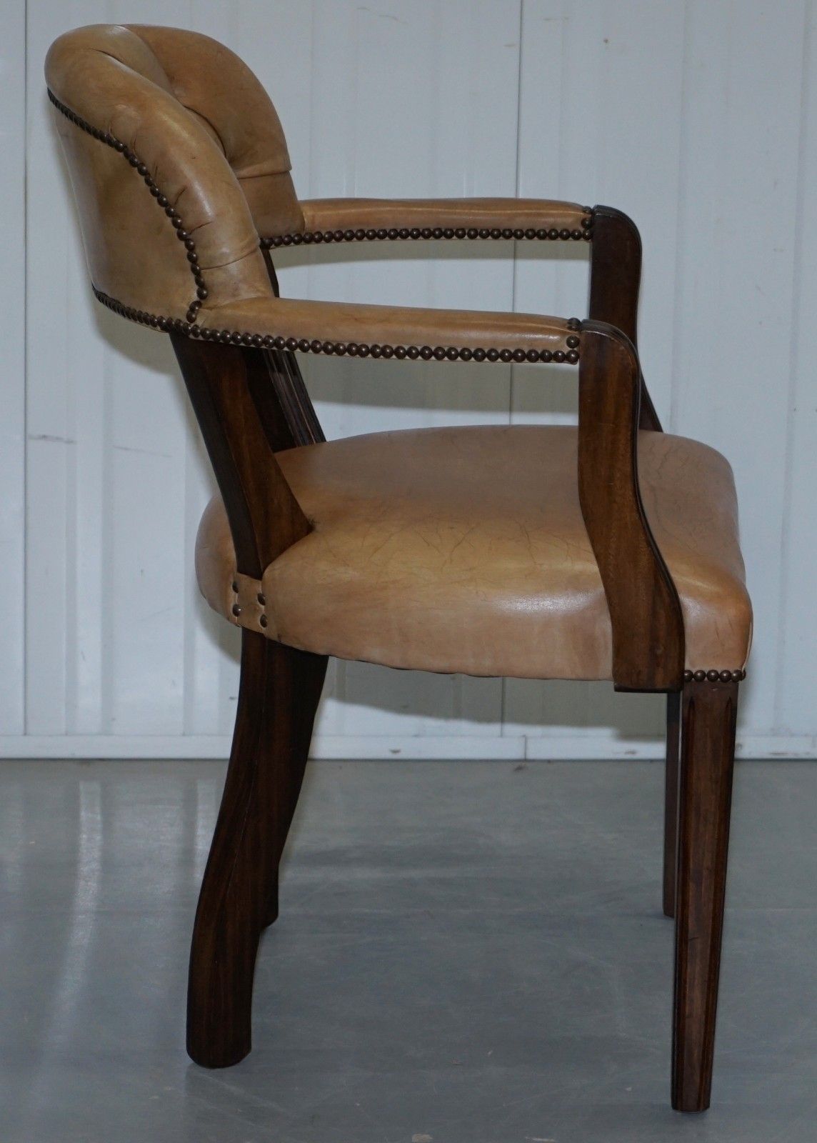 Four Rrp £9200 Brown Leather House Of Chesterfield Court Office Dining Chairs photo vintage