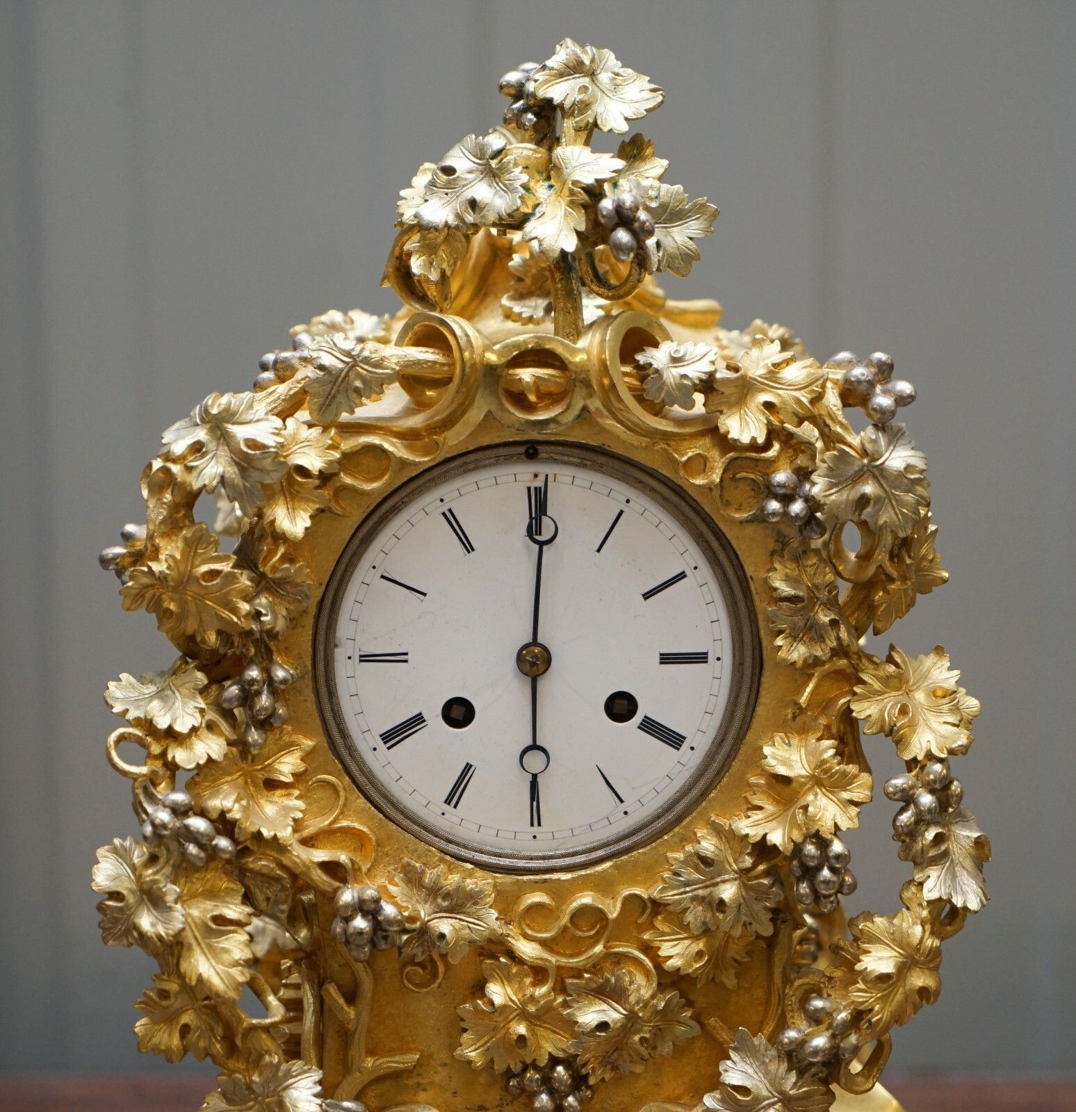 Stunning Circa 1860 Gold Gilt Bronze French Mantle Clock Large Decorative Piece photo Home Decor