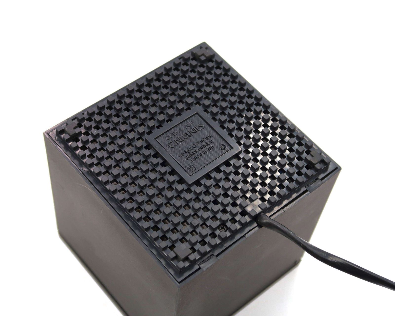 Matte Black Cuboluce Table Lamp, Cini & Nils, Opi Design Milano, 1980s / Cube Minimalist Geometrical Geometry photo Lighting