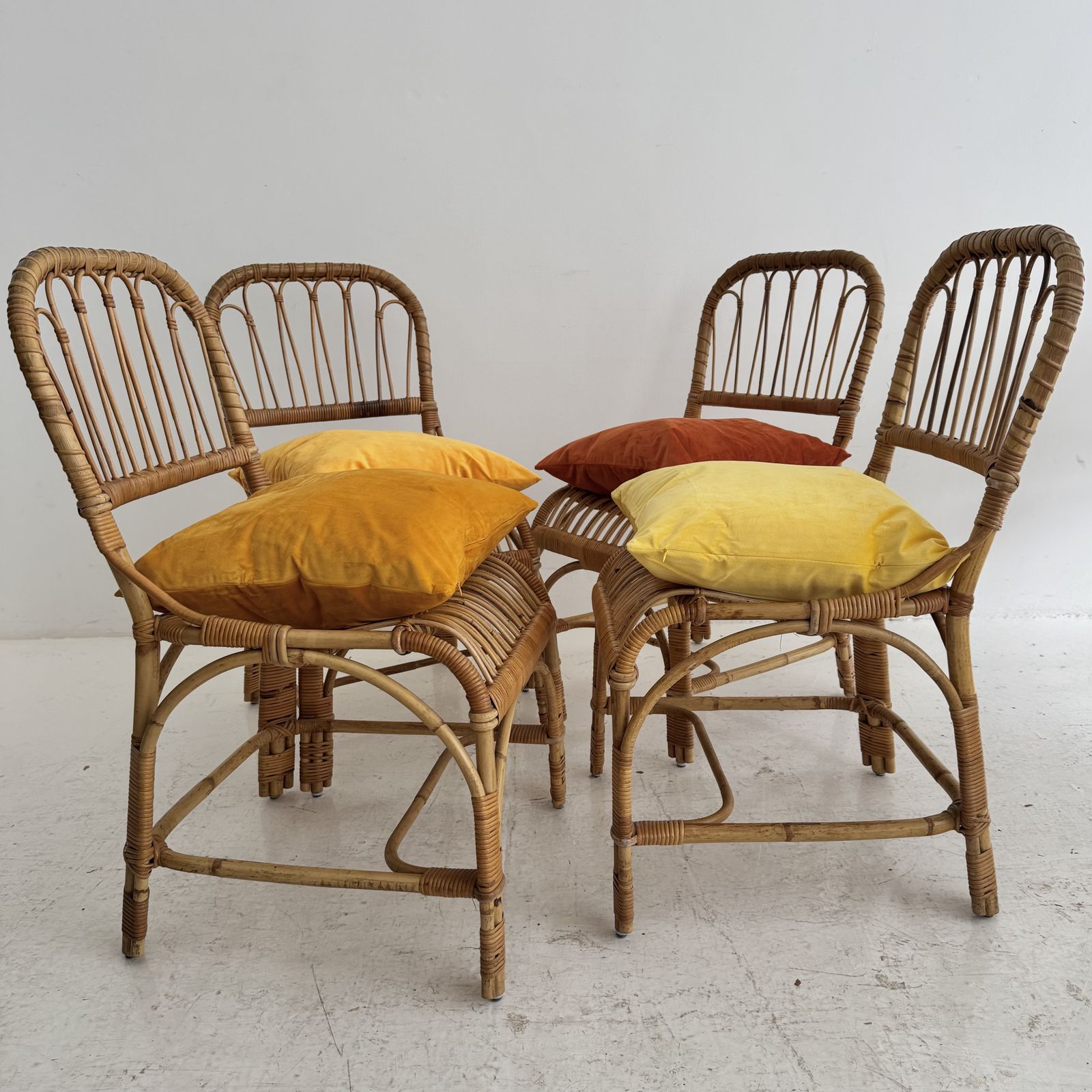 photo furniture Late 1970s Bamboo Boho French Rivera Dining Set Table And Chairs