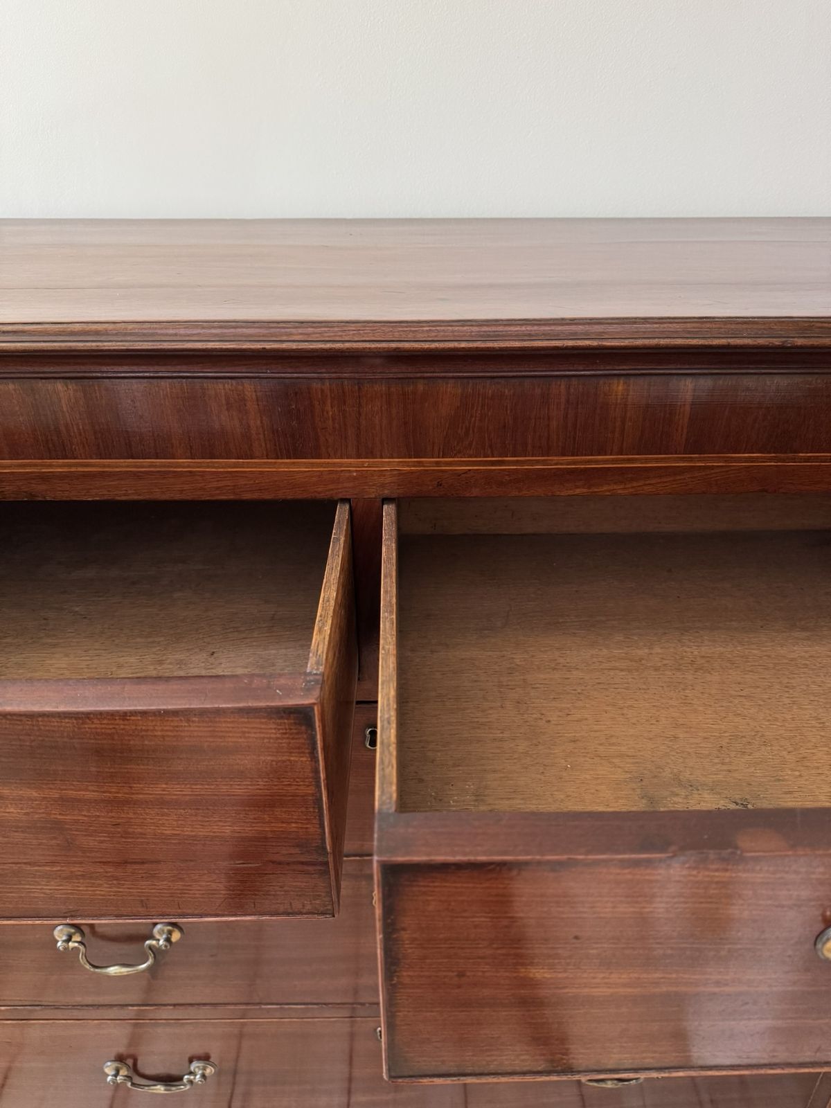 George III Mahogany And Boxwood Strung Chest Of Drawers photo Furniture