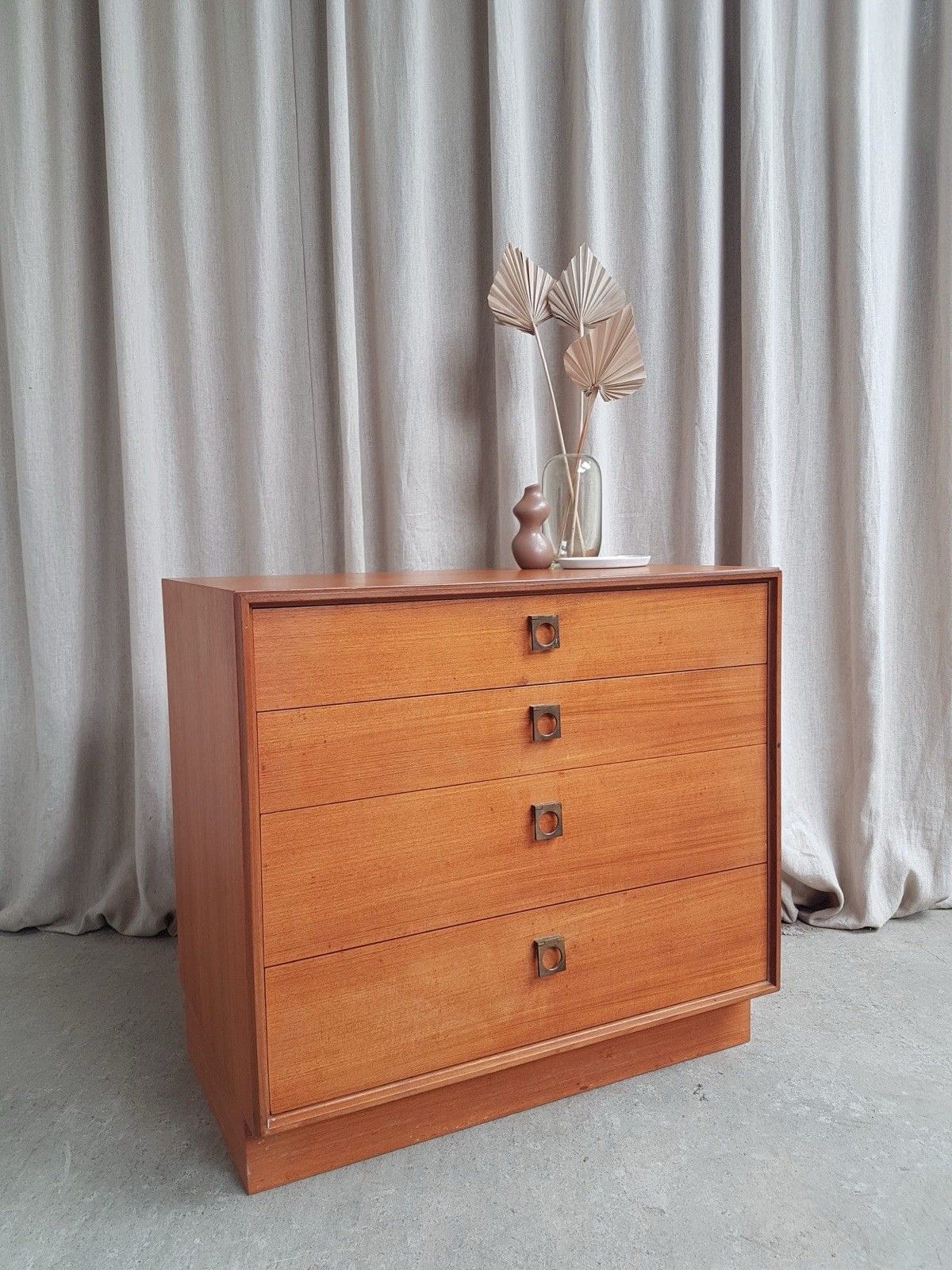 Vtg Mid Century G Plan Chest Of Drawers Compact Sideboard Danish Retro R926 photo furniture