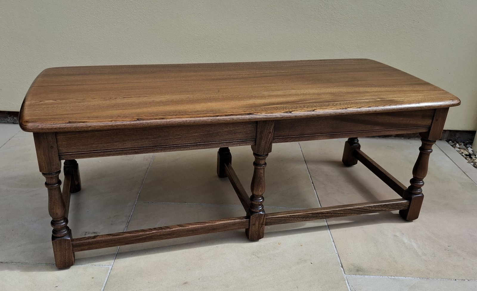Ercol Old Colonial Nest Of Trinity Tables 3 Coffee / Side Vintage Tables photo vintage