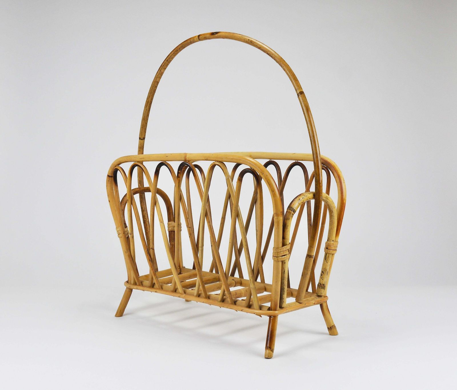 Franco Albini Style Rattan Bamboo Magazine Rack Newspaper Stand, Italy, 1970s photo Home Decor