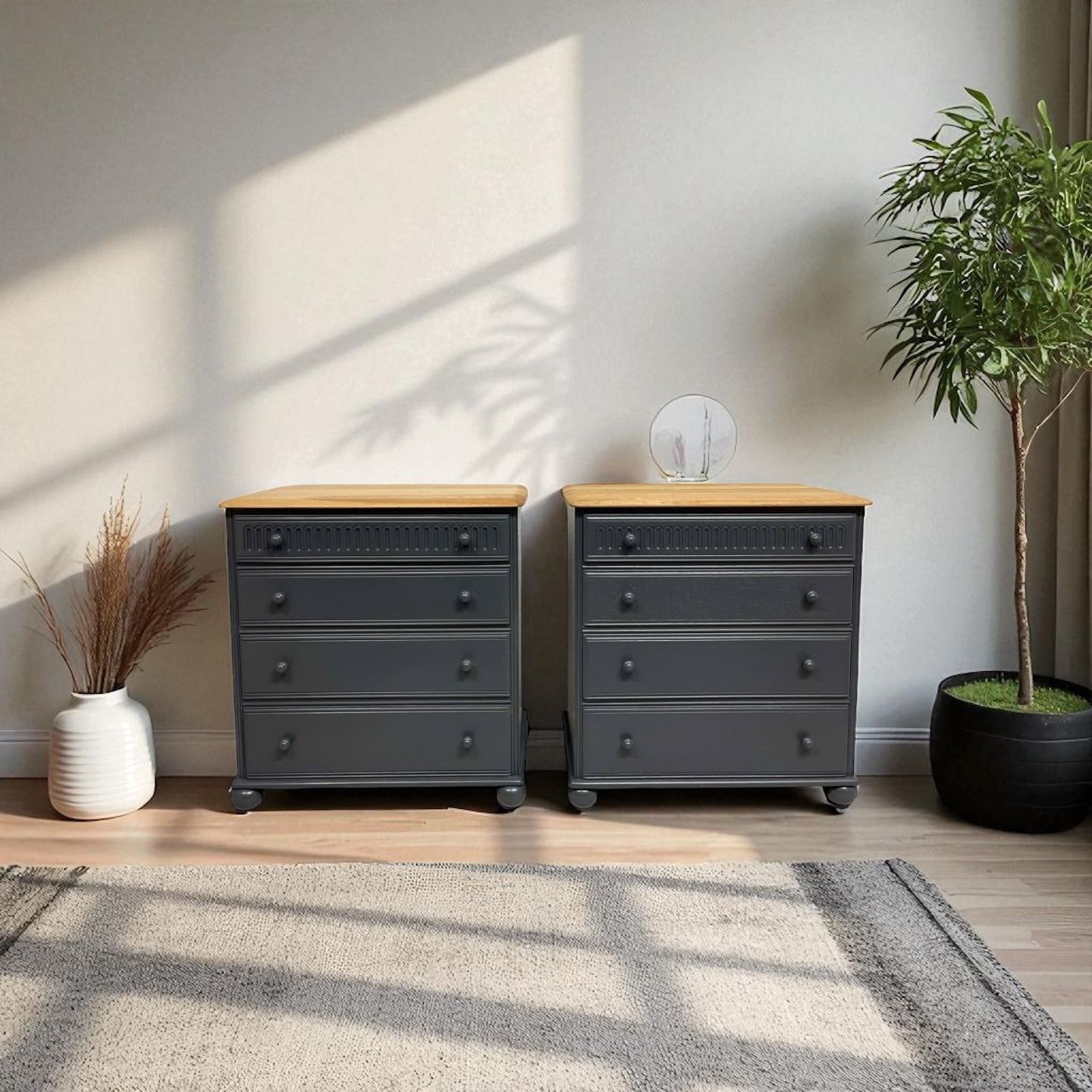 Stunning Oak Priory Chest Of Drawers