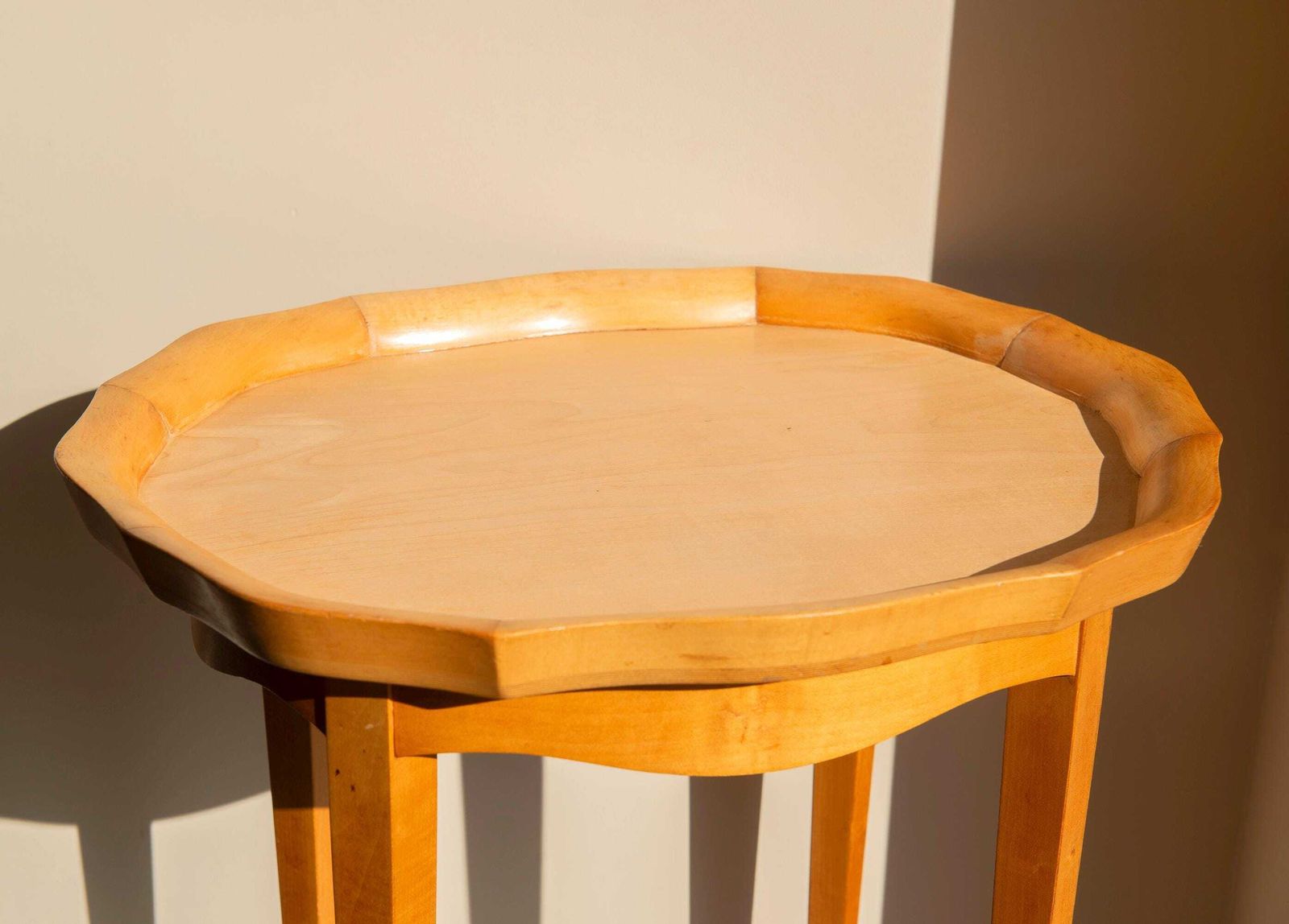 Art Deco Bijzettafel, Antieke Salontafel Met Taps Toelopende Poten, Console Met Geschulpte Rand, Rustiek Ovale Halftafel, Koloniale Woondecoratie photo buy