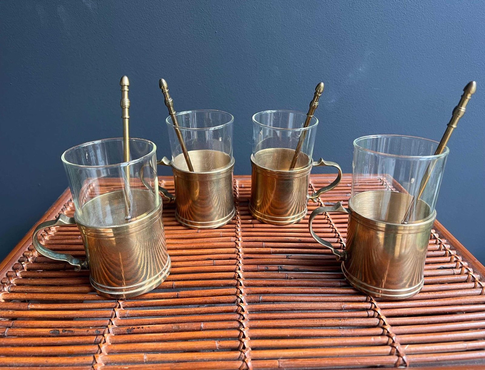 Vintage Copper Mugs Set Of 4, Gallo Schott Glass Inserts & Spoons, Châteaucore Barware, Medieval Modern Kitchen, Folk Art Aesthetic