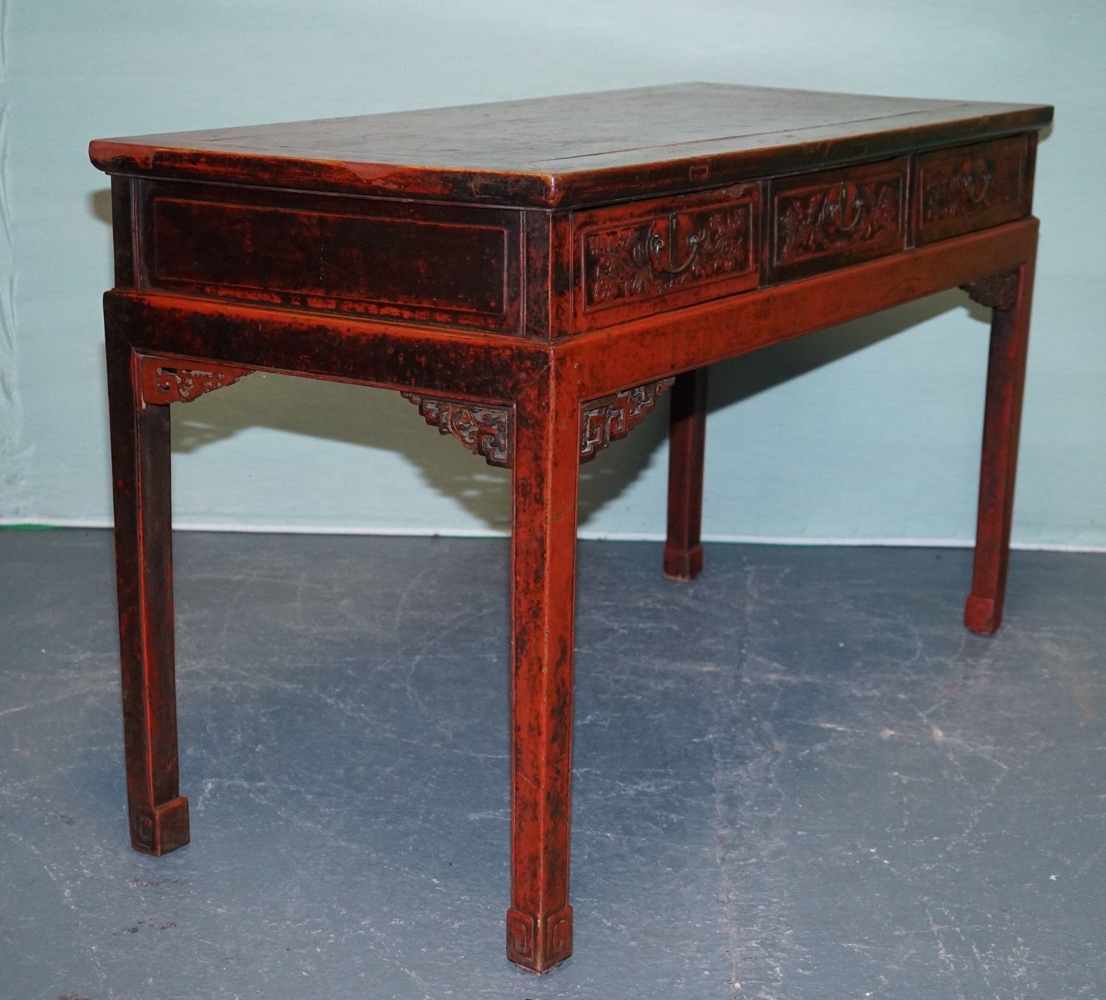 3784.0 1800 Antique Qing Dynasty Lacquered Oriental Chinese Console Table Carved Floral photo