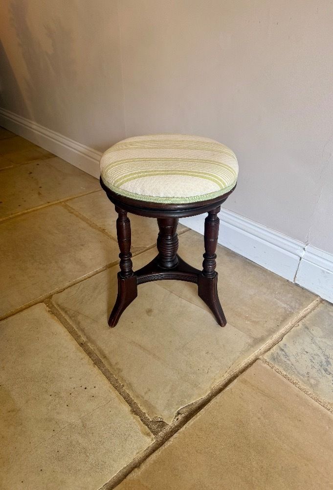 Edwardian Mahogany Revolving Piano Stool photo 325.0