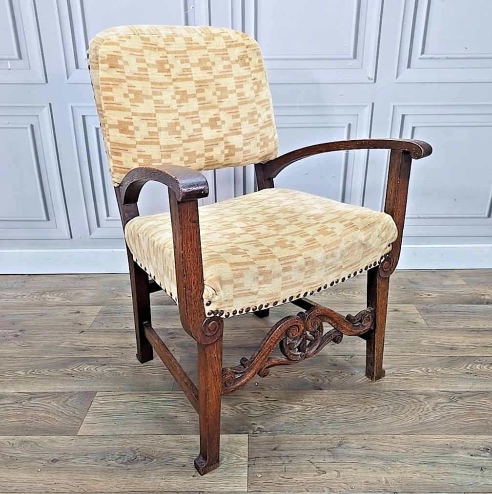 Antique Oak Armchair – Arts & Crafts Style – Upholstered & Carved Wooden Chair
