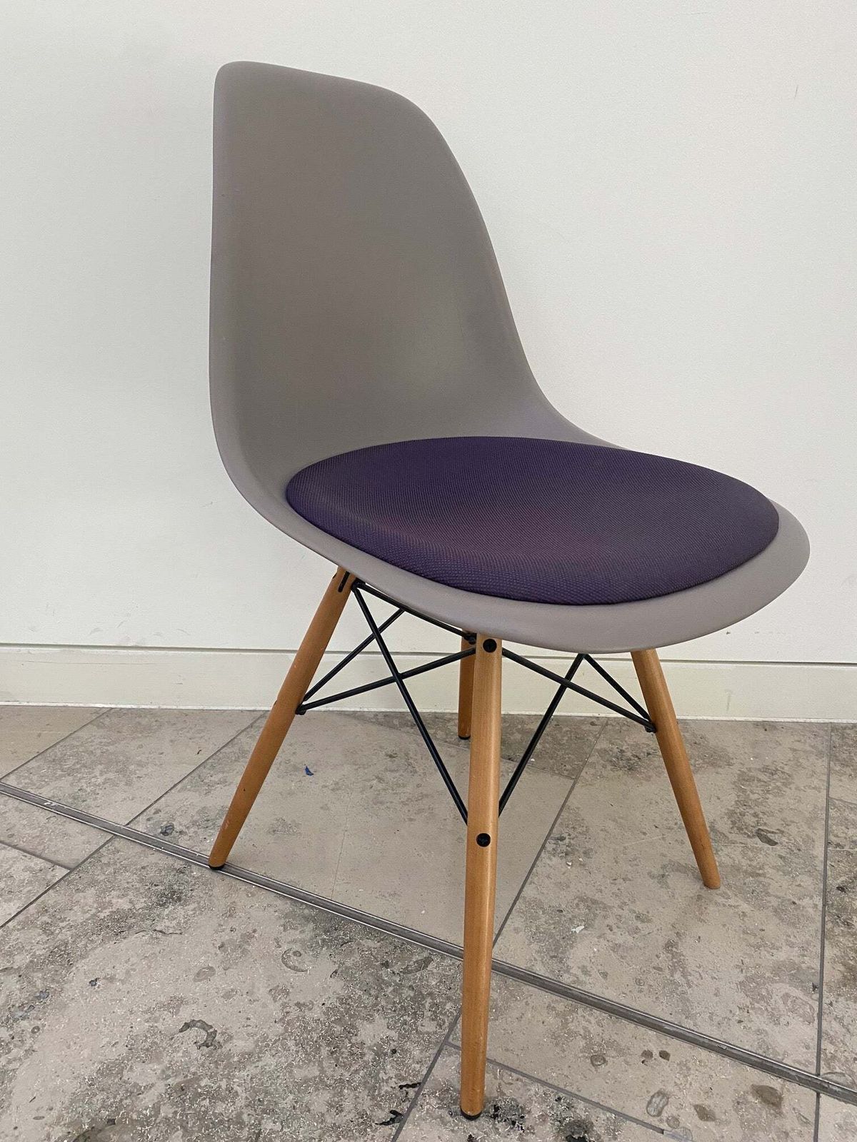 Used Original Vitra Dsw Chair With Lilac Fabric Seat photo for sale