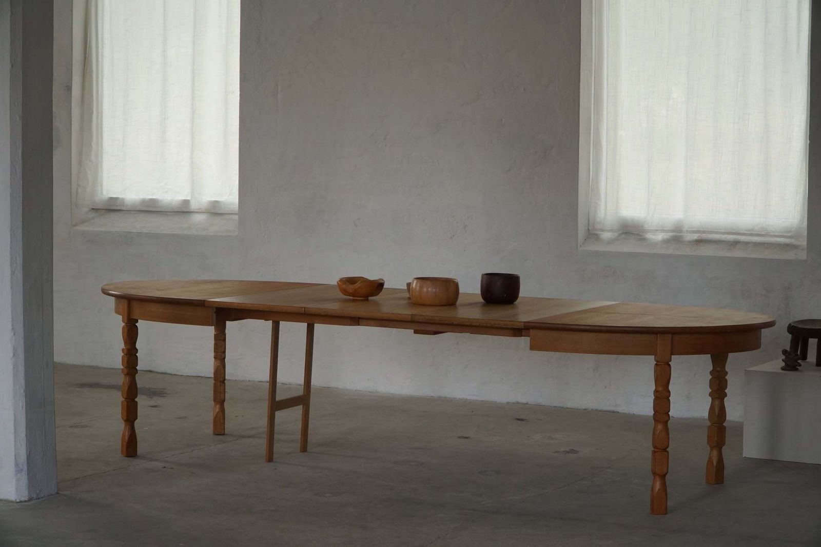 Mid Century Oval Oak Dining Table With Three Extensions, Danish Modern, 1960s photo Furniture